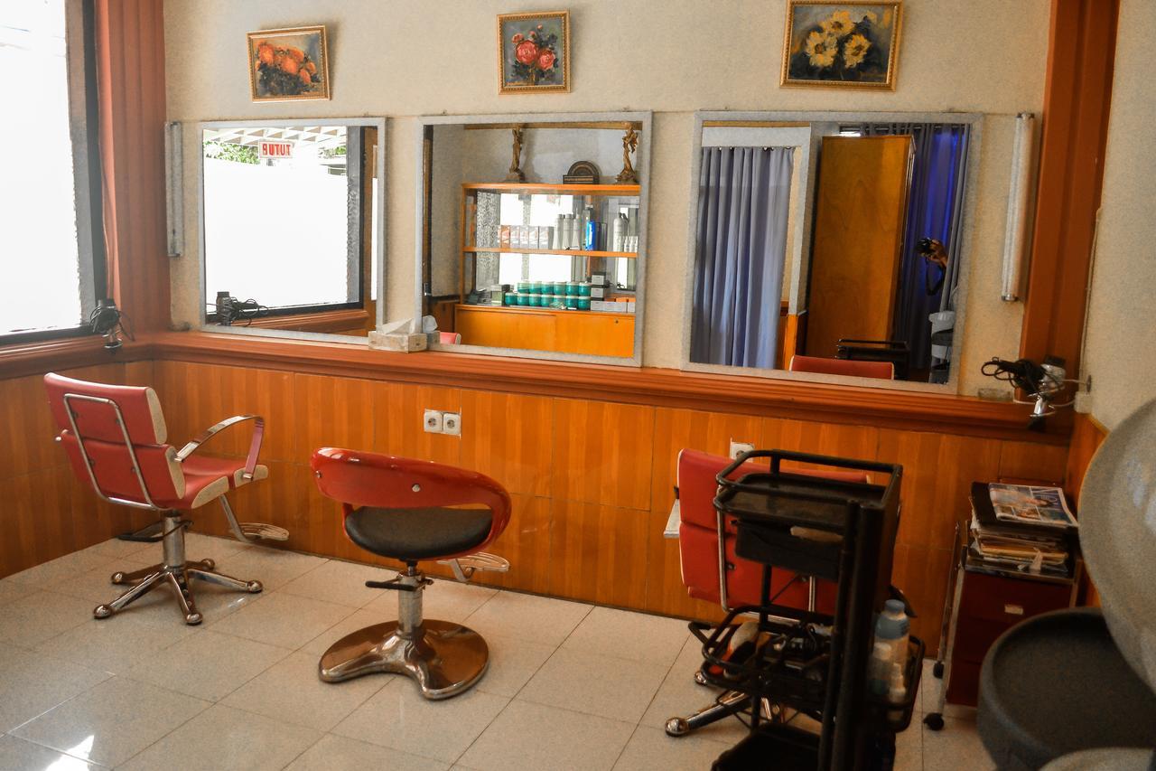 โรงแรมอินดราโทราจา รานเตเปา ภายนอก รูปภาพ